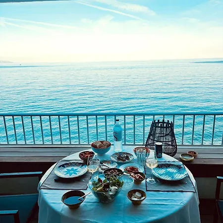 Exceptional Ocean-view Daire San-Martino-di-Lota