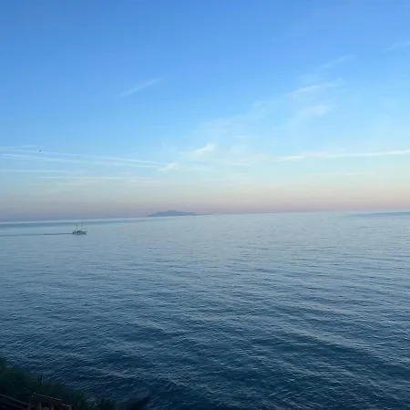 Exceptional Ocean-view San-Martino-di-Lota